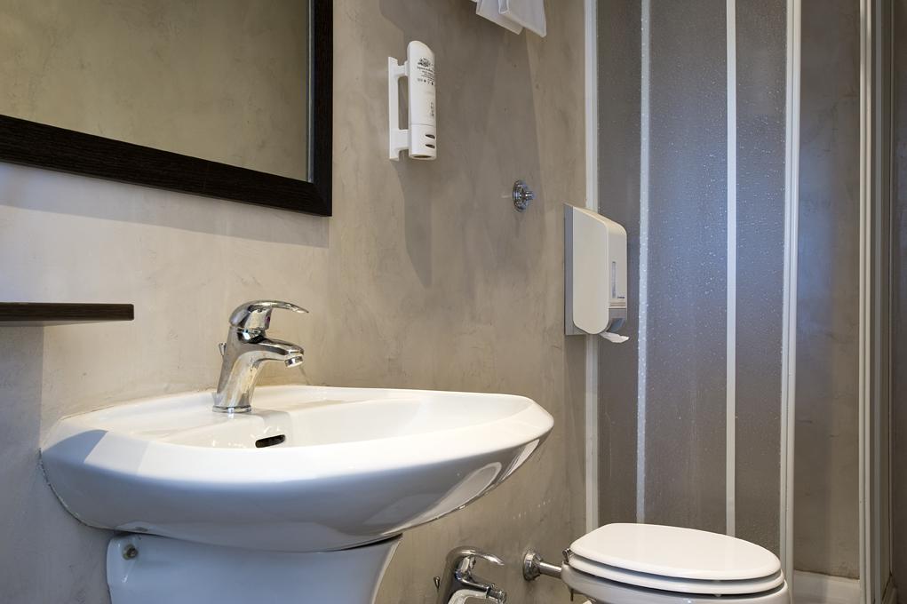 Hotel Bellavista Λίντο ντι Όστια Εξωτερικό φωτογραφία