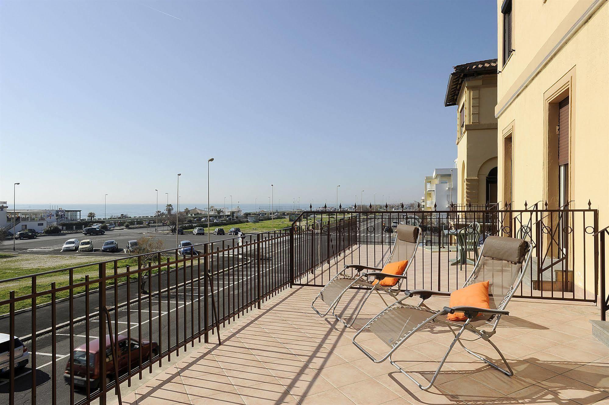 Hotel Bellavista Λίντο ντι Όστια Εξωτερικό φωτογραφία