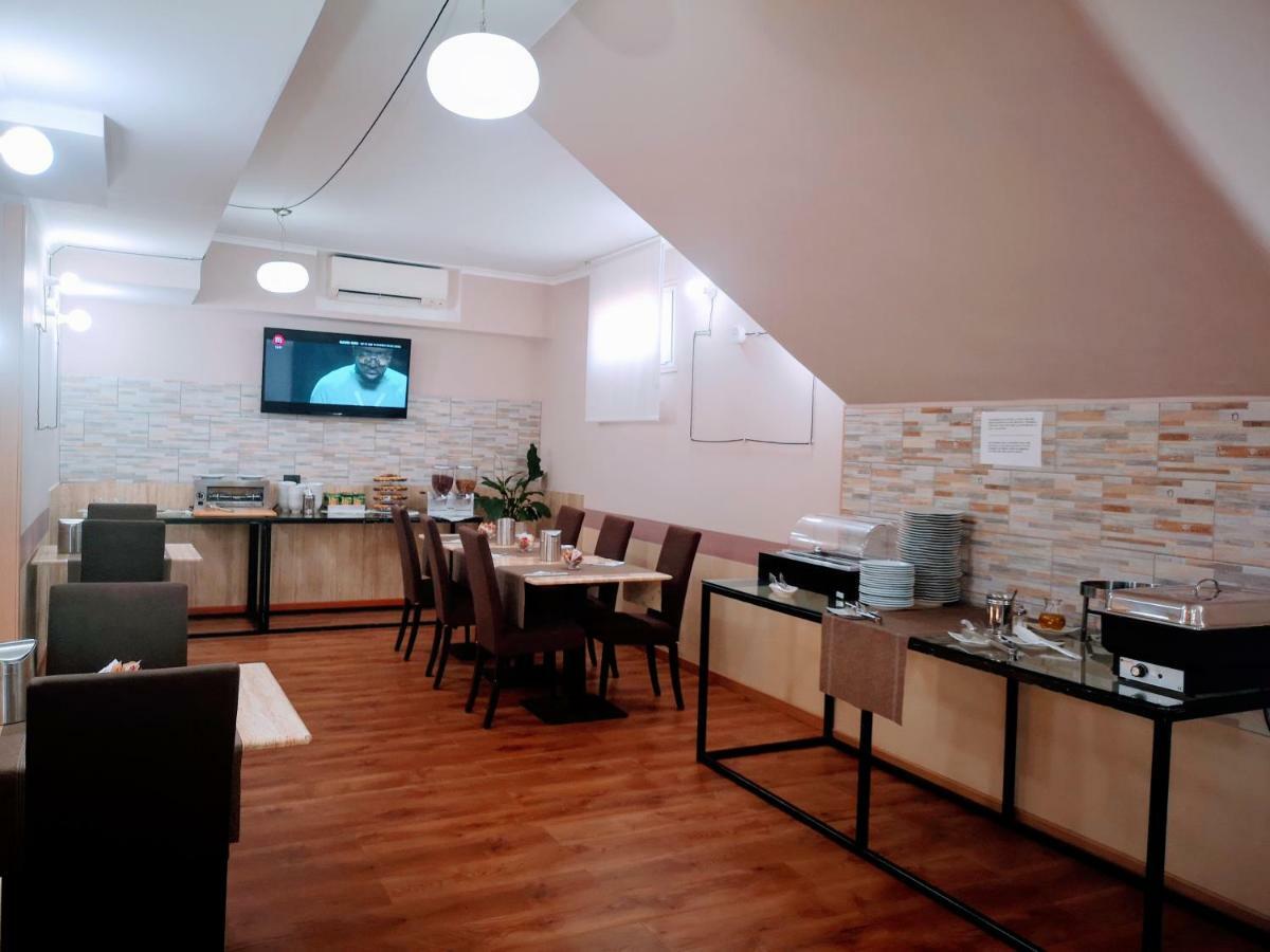 Hotel Bellavista Λίντο ντι Όστια Εξωτερικό φωτογραφία
